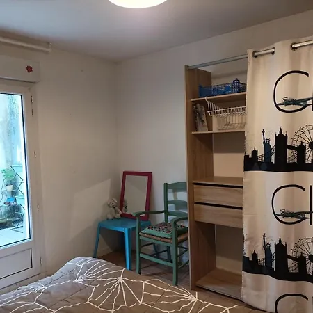 Appartement Près Gare T2 42m2 Avec Jardinet-terrasse 10m2