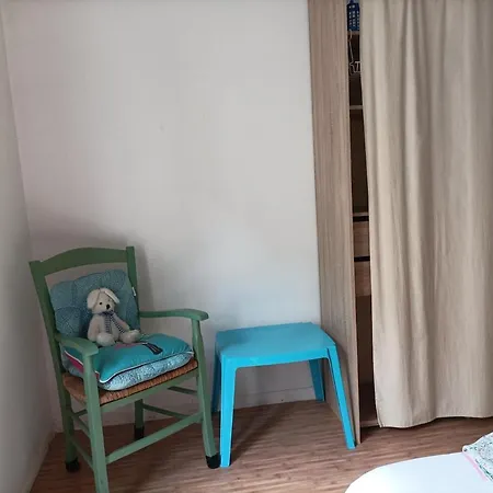 Pres Gare T2 42m2 Avec Jardinet-terrasse 10m2 Apartamento Angulema