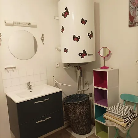 Près Gare T2 42m2 Avec Jardinet-terrasse 10m2 * Angoulême